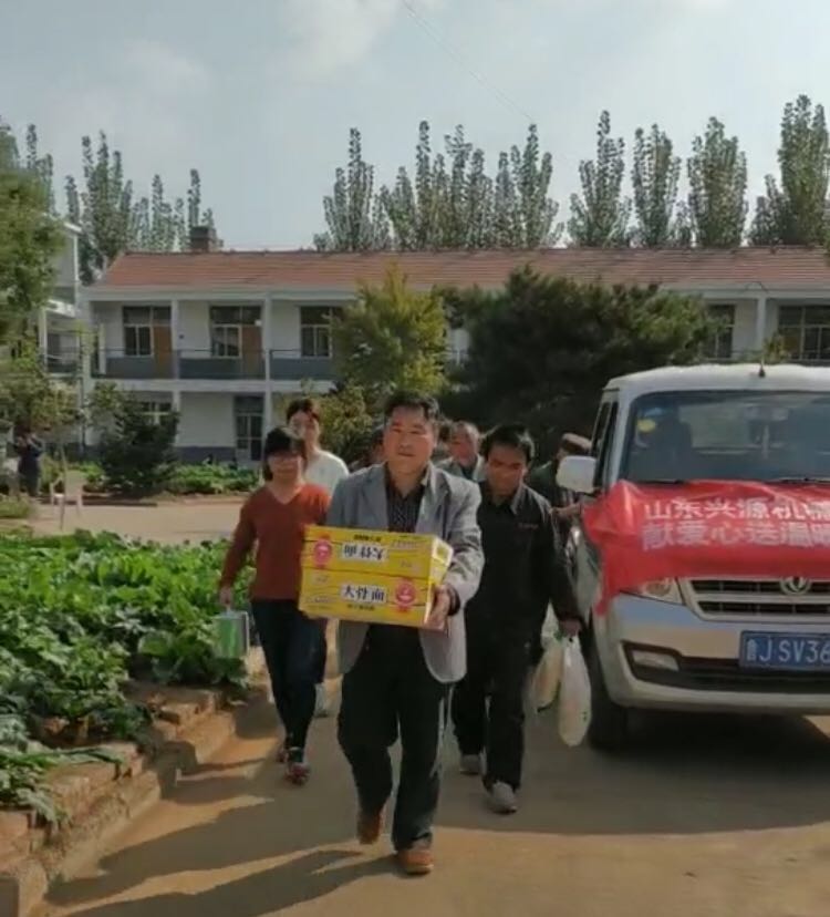山東興源機(jī)械有限公司|起重機(jī)|行車(chē)|山東興源機(jī)械|單梁起重機(jī)|電動(dòng)葫蘆|起重配件|m.weixintoupiao.com.cn|xyqzj|xyqzj.com|興源起重機(jī)|興源|起重機(jī)行車(chē)|起重設(shè)備|起重機(jī)械